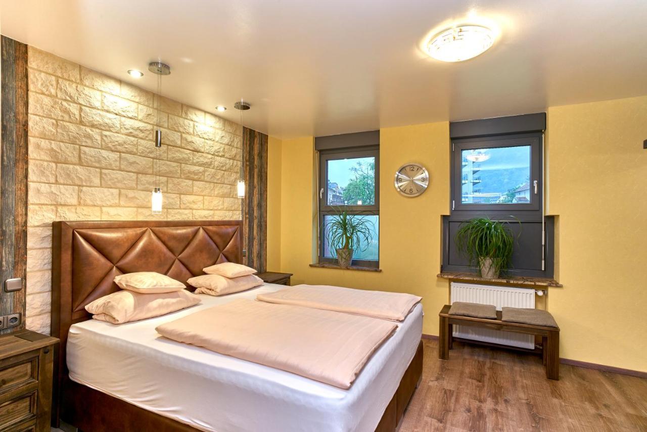Hotel Naheschloesschen Bad Münster am Stein-Ebernburg Kültér fotó